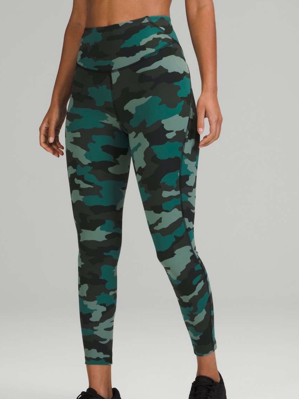 Lululemon Green Camo Base Pace High Rise Running Tights Leggings 18 Plus Size